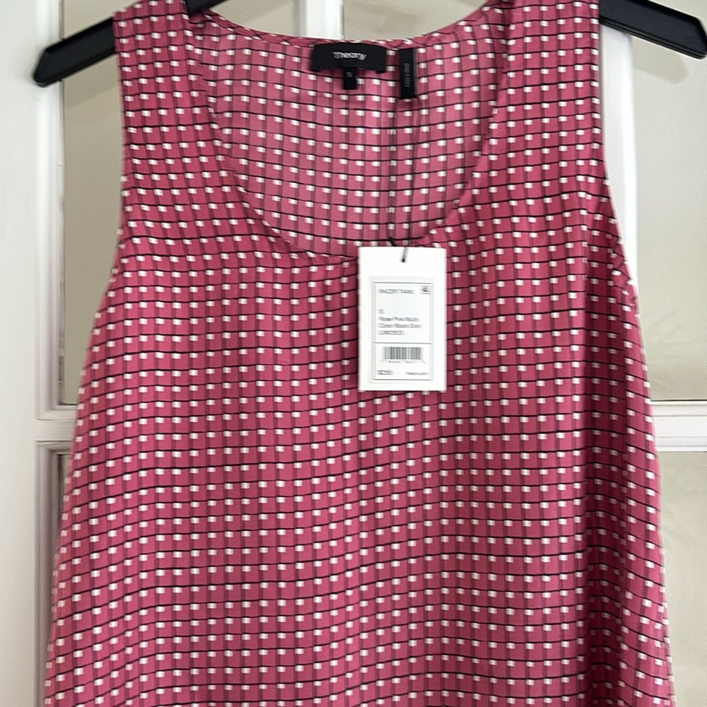 Theory Racer Tank - Picture 2 of 9